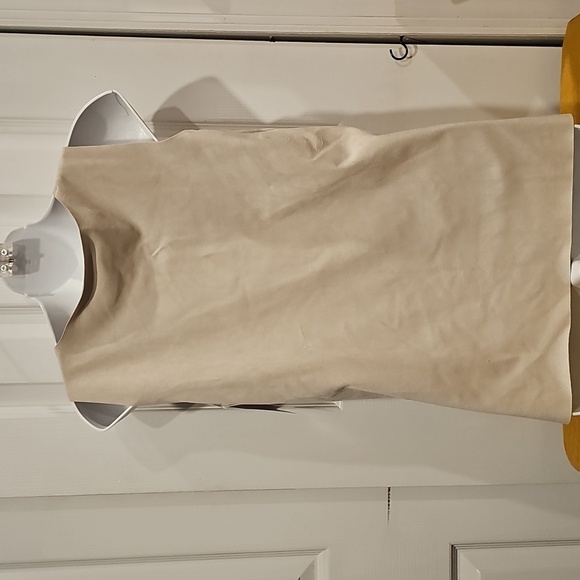 WOLFORD Light Beige Velour Tank Top sz XS NWT - Picture 5 of 8